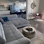 Meri Vila