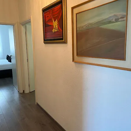 梅里度假屋 *